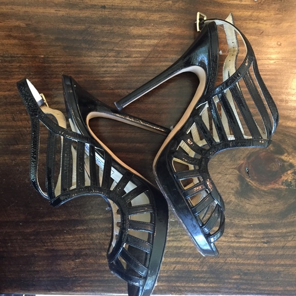 Jimmy Choo London Black strappy Stiletto heel - Picture 2 of 6